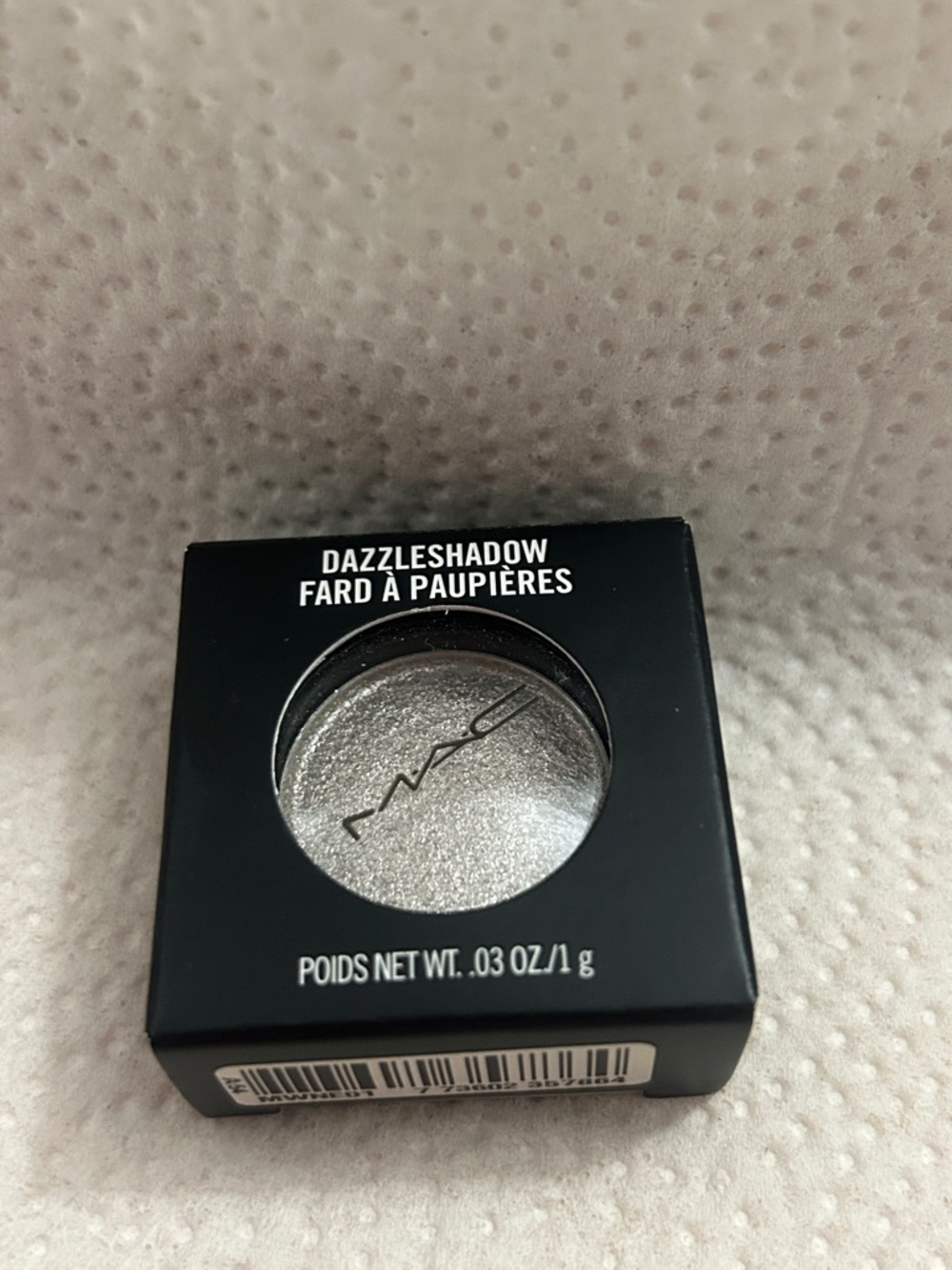 MAC Cosmetics Dazzleshadow Shimmer Eyeshadow - shade “she sparkles”